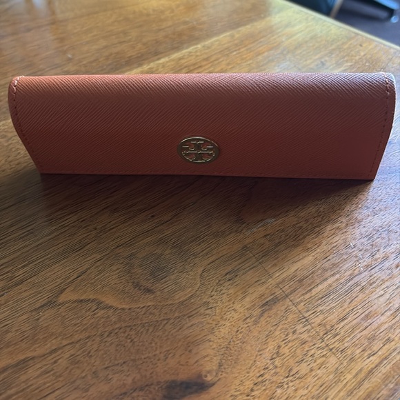 Tory Burch TY6081 Women\'s Sunglasses Shiny Gold Metal/Solid Bordeaux 57 in case main image 5